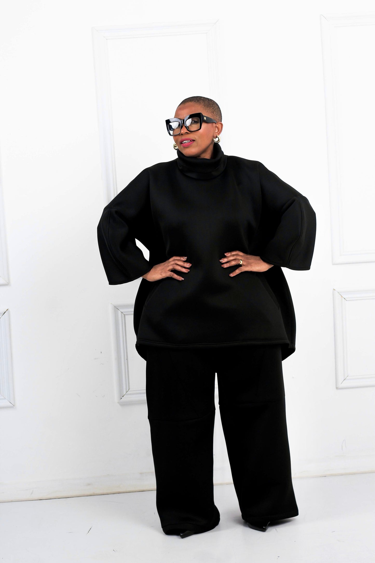 Black oversized set